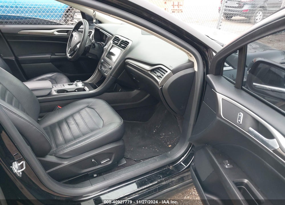 2017 FORD FUSION VIN: 3FA6P0HD2HR328387