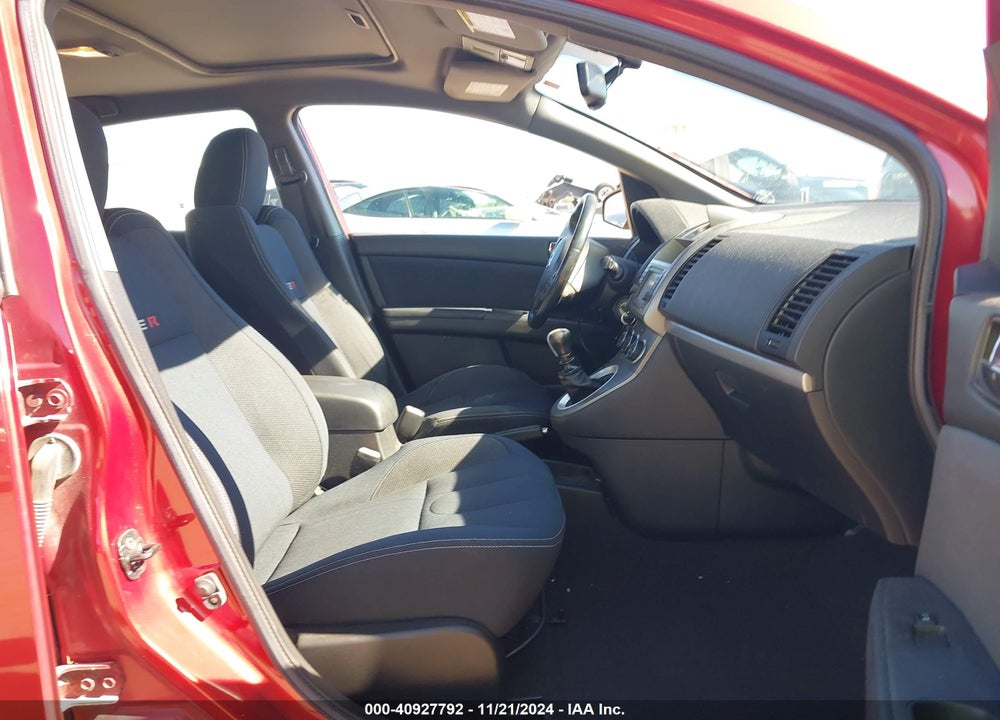 2011 NISSAN SENTRA SE-R SPEC V VIN: 3N1CB6AP2BL606219