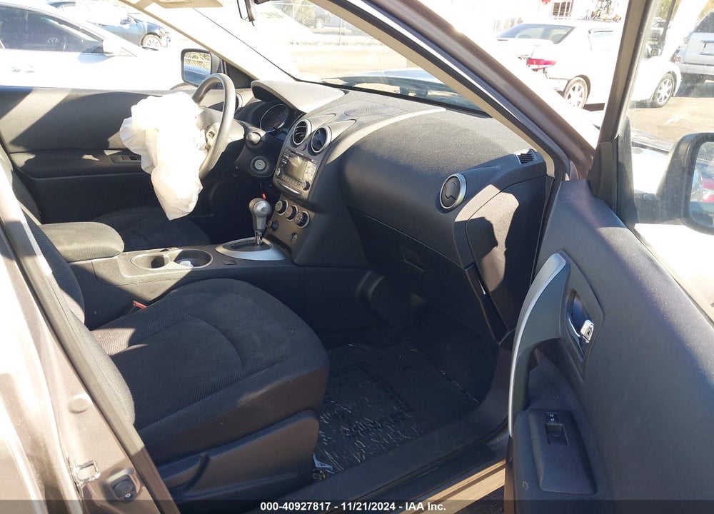2015 NISSAN ROGUE SELECT S VIN: JN8AS5MT2FW160195