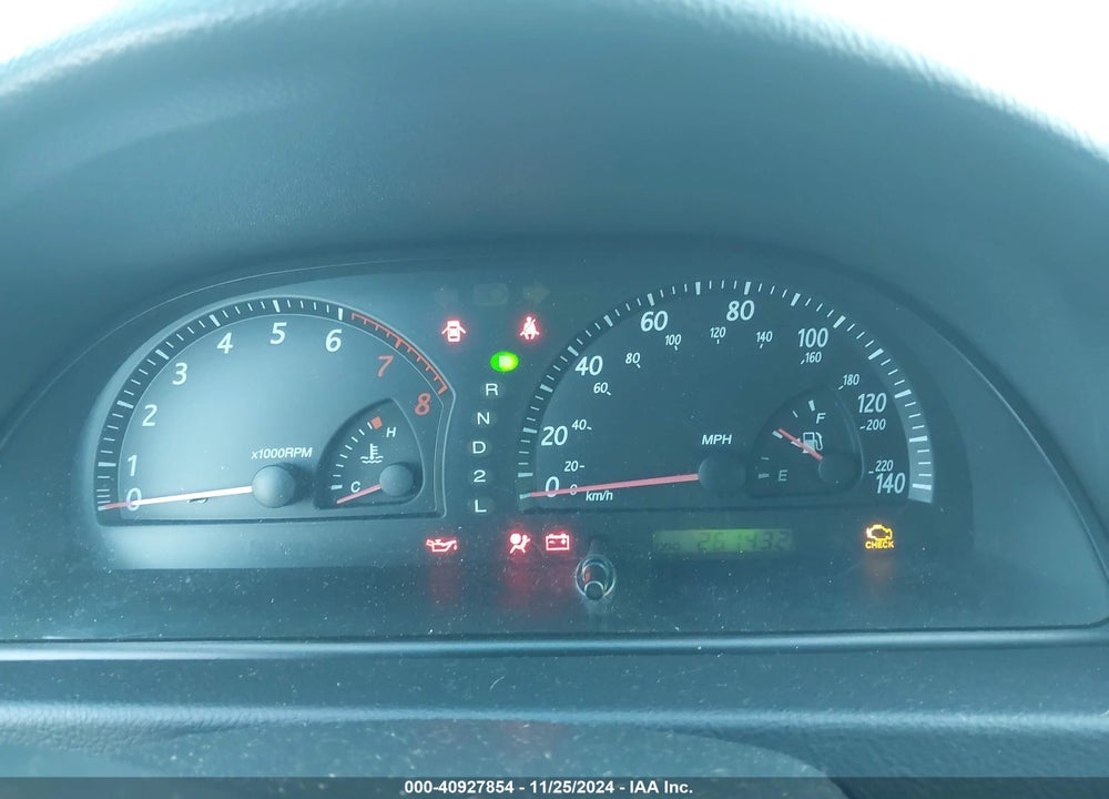 2002 TOYOTA CAMRY LE VIN: 4T1BE32K32U611447