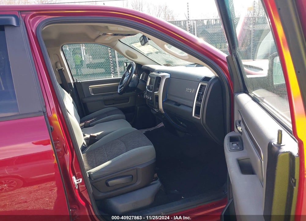2015 RAM 1500 VIN: 1C6RR7GT0FS625055