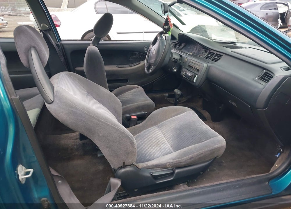 1995 HONDA CIVIC EX VIN: 1HGEJ1220SL030836