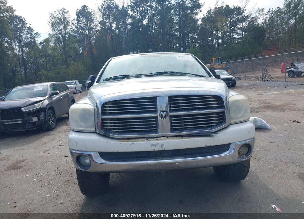 2008 DODGE RAM 1500 SLT VIN: 1D7HU18278S637685