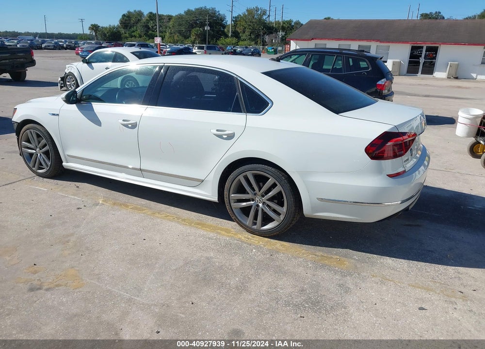2017 VOLKSWAGEN PASSAT 1.8T R-LINE VIN: 1VWDT7A31HC064257