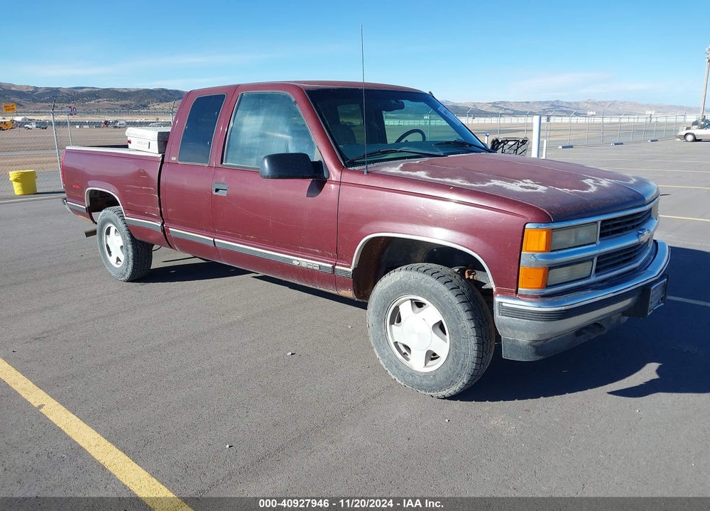 1998 CHEVROLET K1500 FLEETSIDE VIN: 1GCEK19R8WR157173
