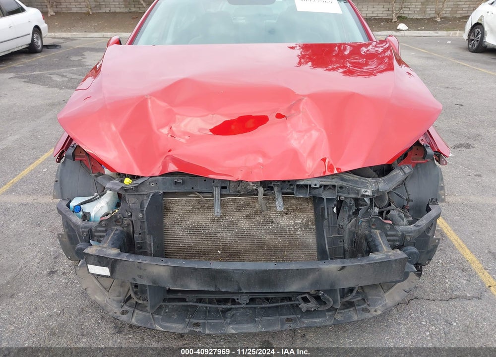 2018 HYUNDAI ELANTRA VIN: 5NPD84LF8JH226292