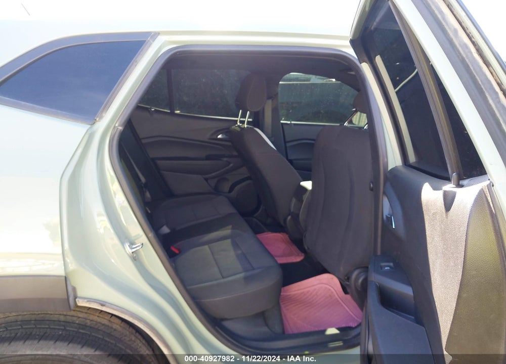 2024 CHEVROLET TRAX FWD 1RS VIN: KL77LGE26RC091258