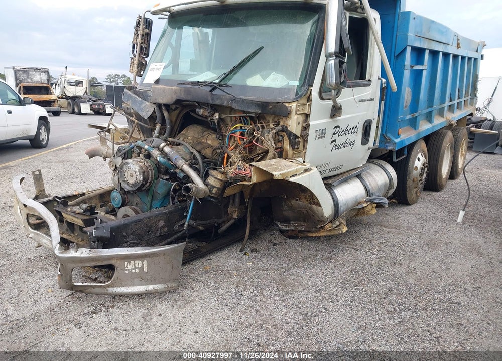 2006 INTERNATIONAL 7500 7500 VIN: 1HTWPAZR66J247090