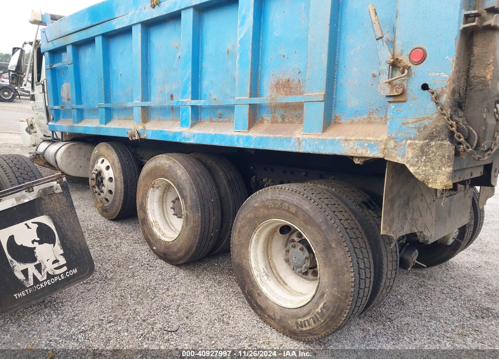 2006 INTERNATIONAL 7500 7500 VIN: 1HTWPAZR66J247090