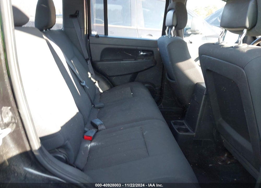 2011 JEEP LIBERTY SPORT VIN: 1J4PP2GK2BW522359