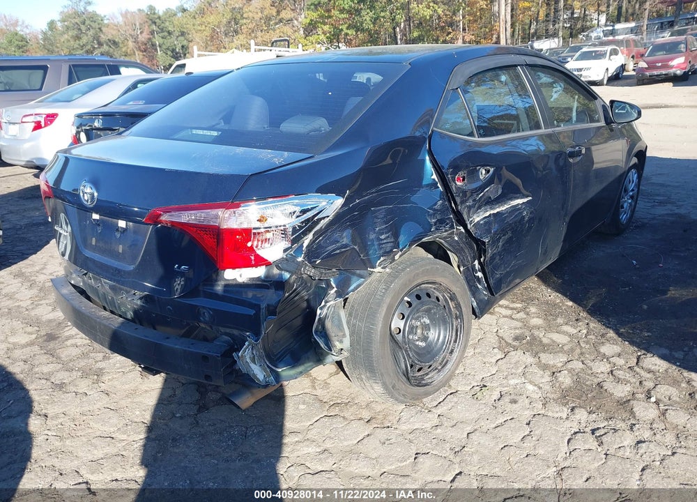 2018 TOYOTA COROLLA LE VIN: 5YFBURHE7JP759365