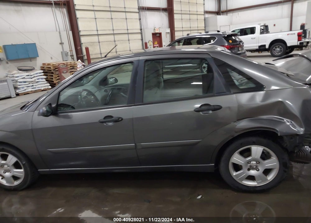 2003 FORD FOCUS ZTS VIN: 1FAHP38303W306878