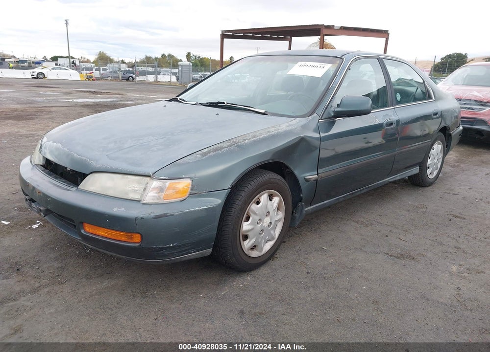 1997 HONDA ACCORD LX VIN: 1HGCD5637VA265601
