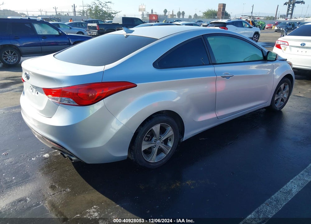 2013 HYUNDAI ELANTRA GS VIN: KMHDH6AE9DU010978