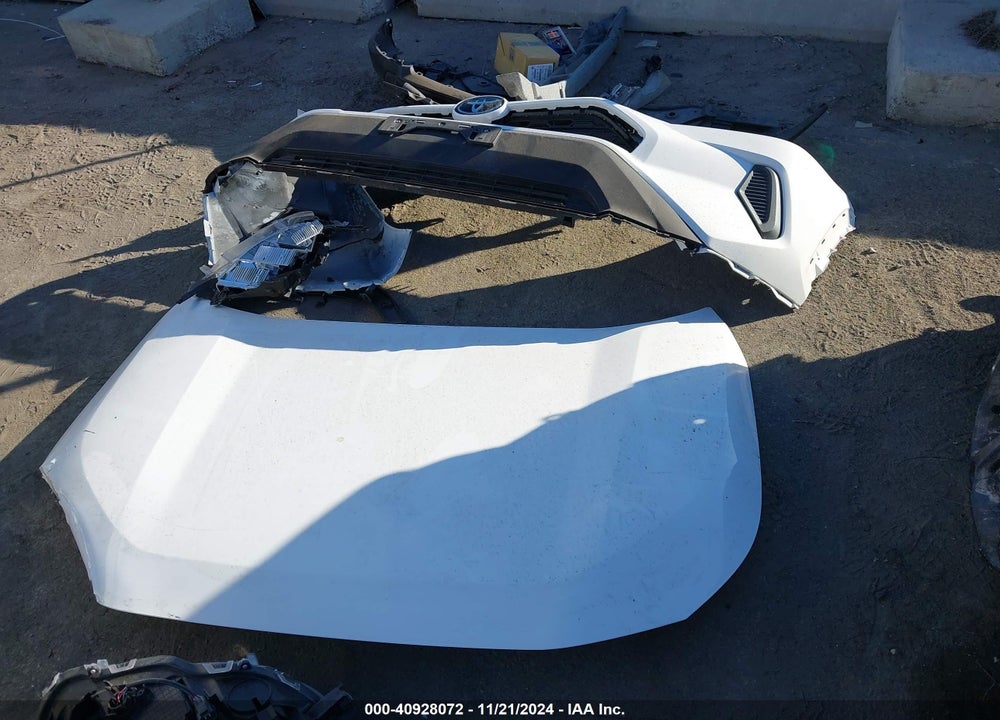 2019 TOYOTA RAV4 LE VIN: 2T3H1RFV1KC006655
