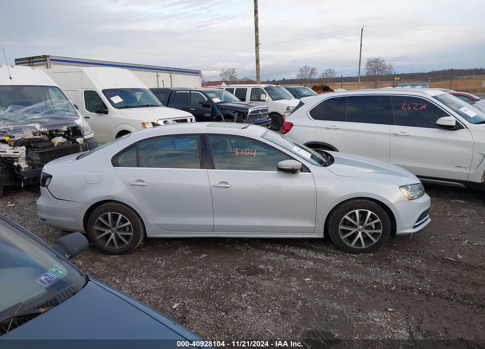 2017 VOLKSWAGEN JETTA 1.4T SE VIN: 3VWDB7AJ3HM381845