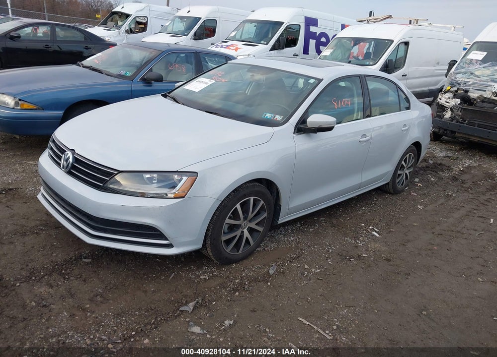 2017 VOLKSWAGEN JETTA 1.4T SE VIN: 3VWDB7AJ3HM381845