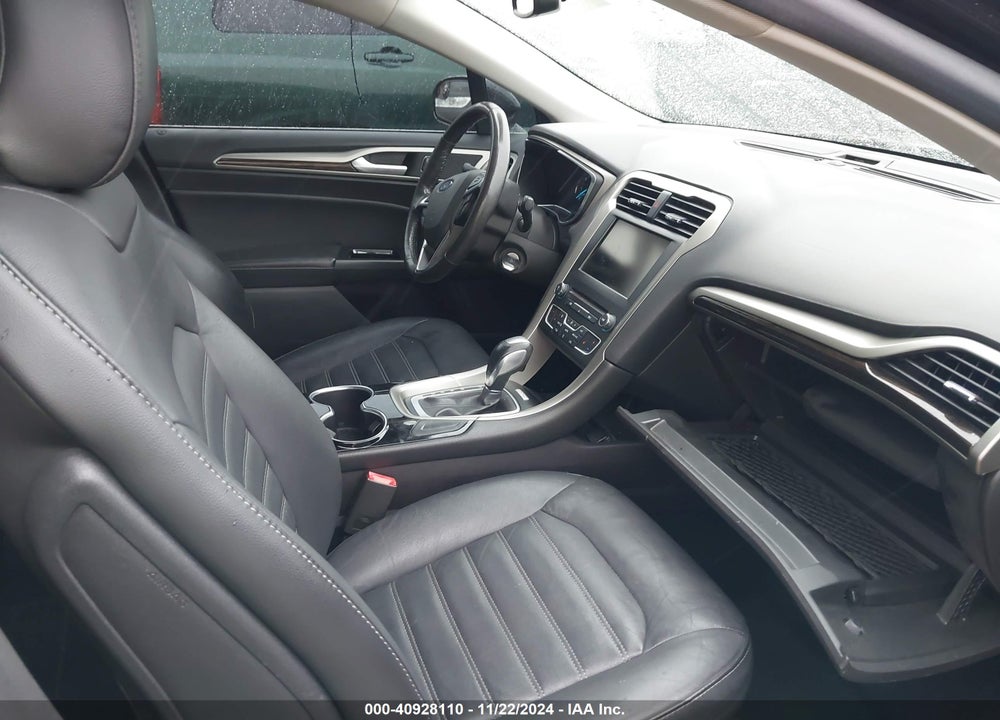 2016 FORD FUSION SE VIN: 3FA6P0HD9GR190555