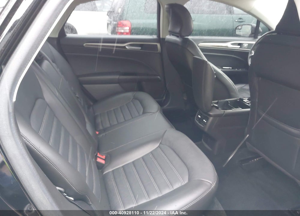 2016 FORD FUSION SE VIN: 3FA6P0HD9GR190555