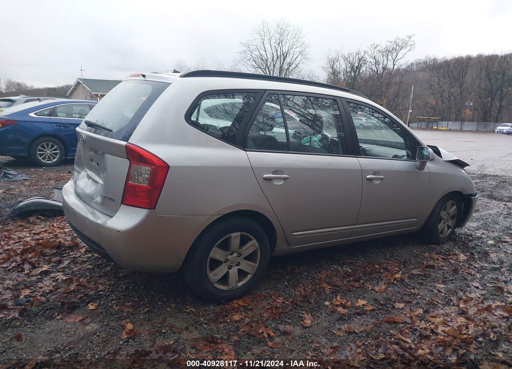 2008 KIA RONDO LX V6 VIN: KNAFG526687137495