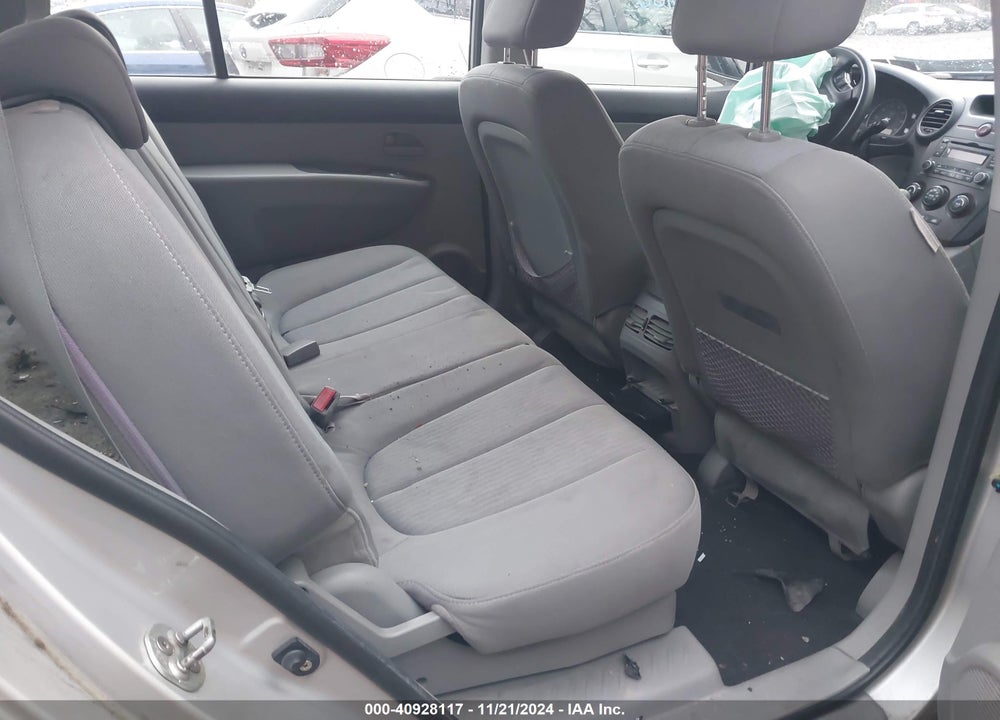 2008 KIA RONDO LX V6 VIN: KNAFG526687137495