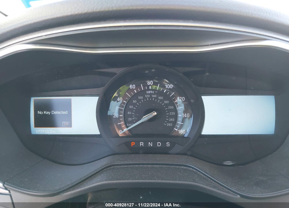2019 FORD FUSION VIN: 3FA6P0HD1KR215523