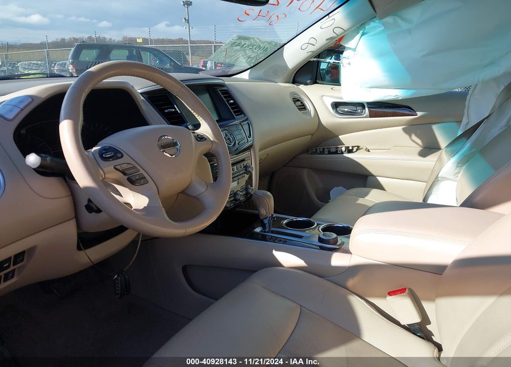 2013 NISSAN PATHFINDER PLATINUM VIN: 5N1AR2MMXDC678760