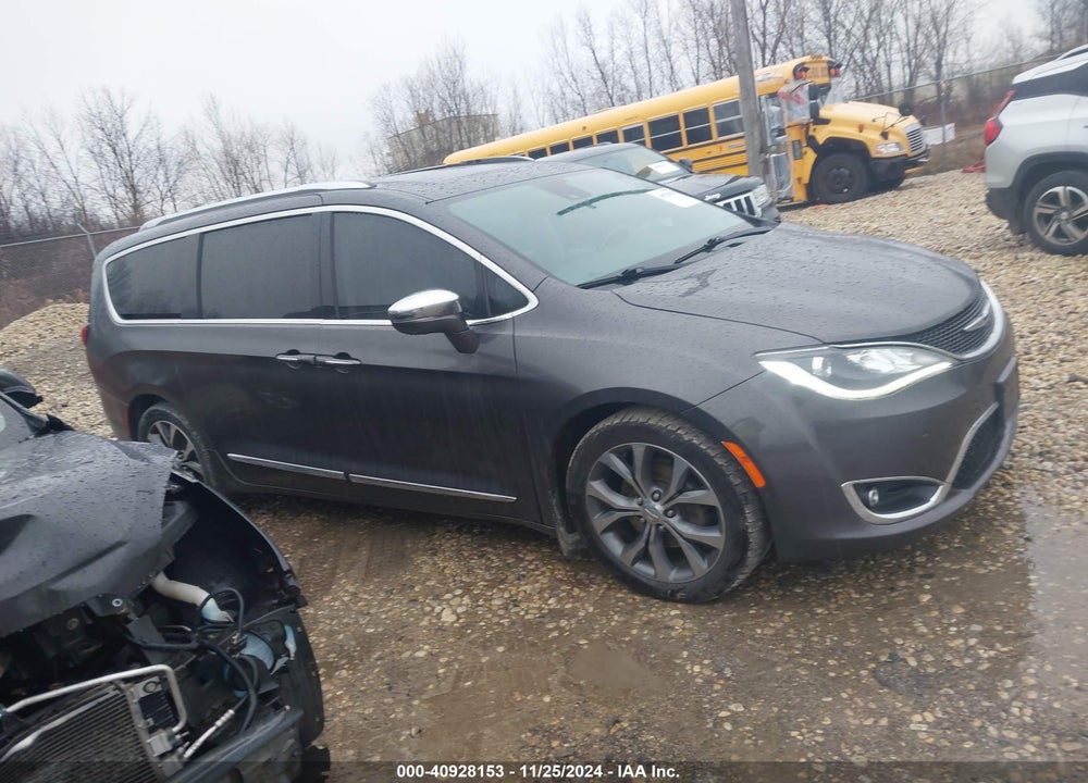 2017 CHRYSLER PACIFICA LIMITED VIN: 2C4RC1GG5HR591502