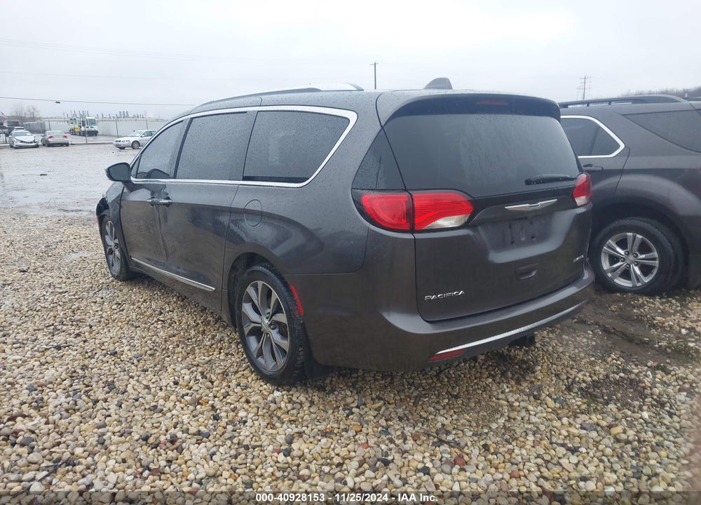 2017 CHRYSLER PACIFICA LIMITED VIN: 2C4RC1GG5HR591502
