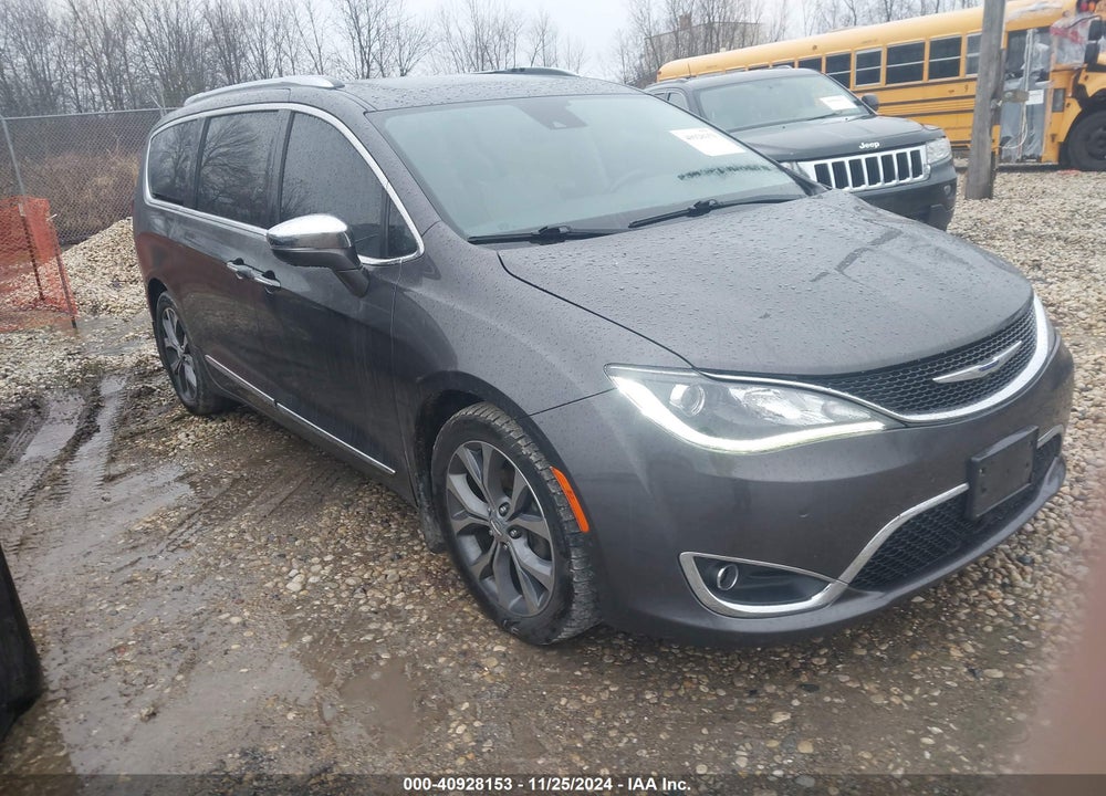 2017 CHRYSLER PACIFICA LIMITED VIN: 2C4RC1GG5HR591502