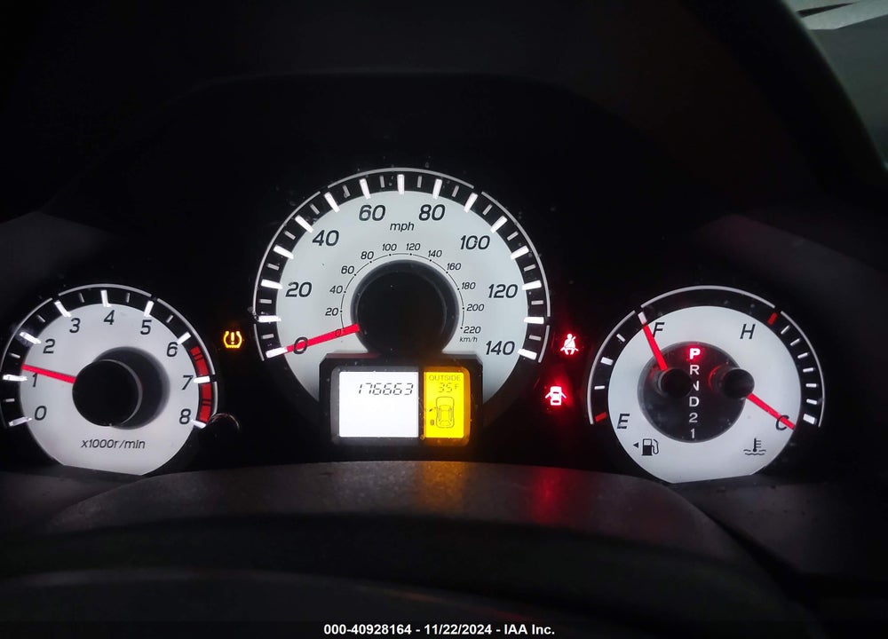 2015 HONDA PILOT EX-L VIN: 5FNYF4H54FB038284