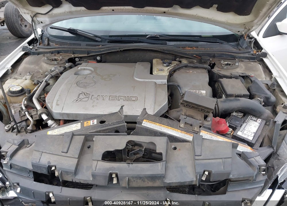 2010 FORD FUSION HYBRID VIN: 3FADP0L30AR114185