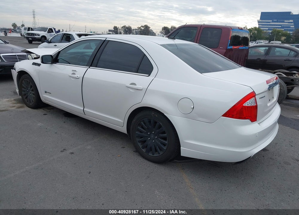 2010 FORD FUSION HYBRID VIN: 3FADP0L30AR114185