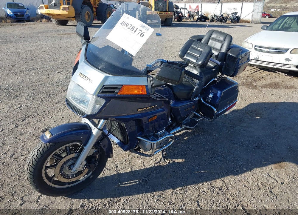1986 HONDA GL1200 A VIN: 1HFSC1421GA222588