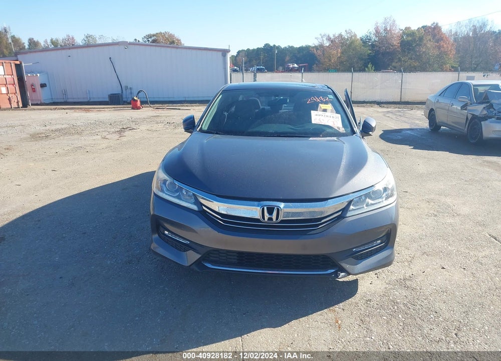 2017 HONDA ACCORD EX VIN: 1HGCR2F79HA303868