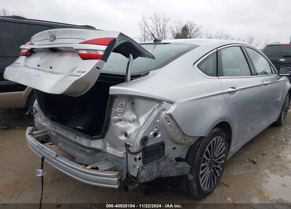 2017 FORD FUSION SE VIN: 3FA6P0H95HR353439