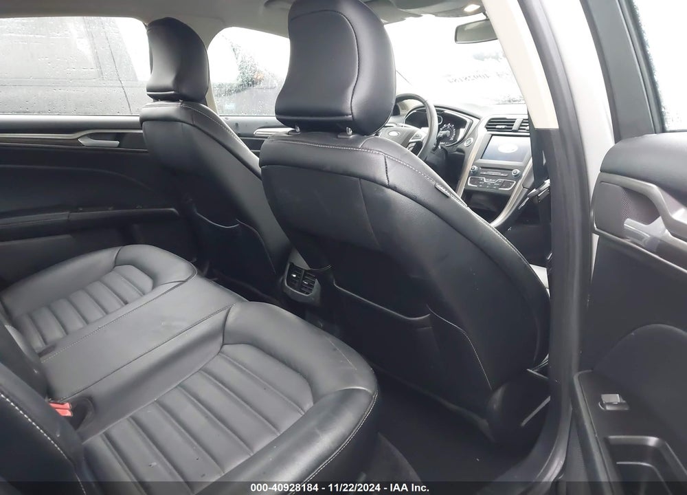 2017 FORD FUSION SE VIN: 3FA6P0H95HR353439