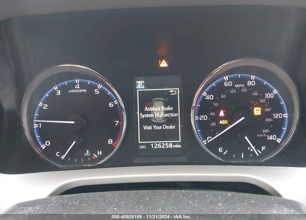 2016 TOYOTA RAV4 XLE VIN: 2T3RFREV3GW488025