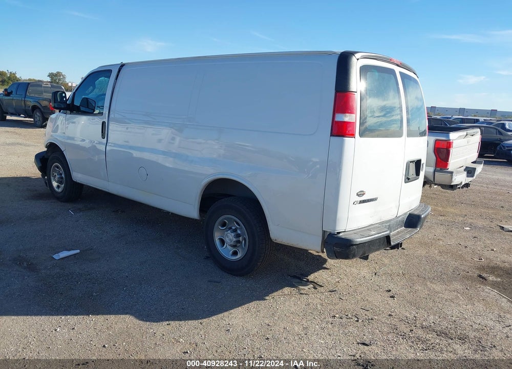 2018 CHEVROLET EXPRESS 2500 WORK VAN VIN: 1GCWGAFP5J1286066