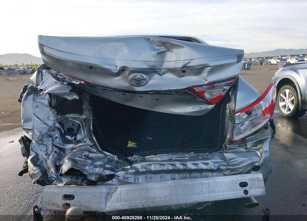 2016 TOYOTA CAMRY SE VIN: 4T1BF1FK6GU151624