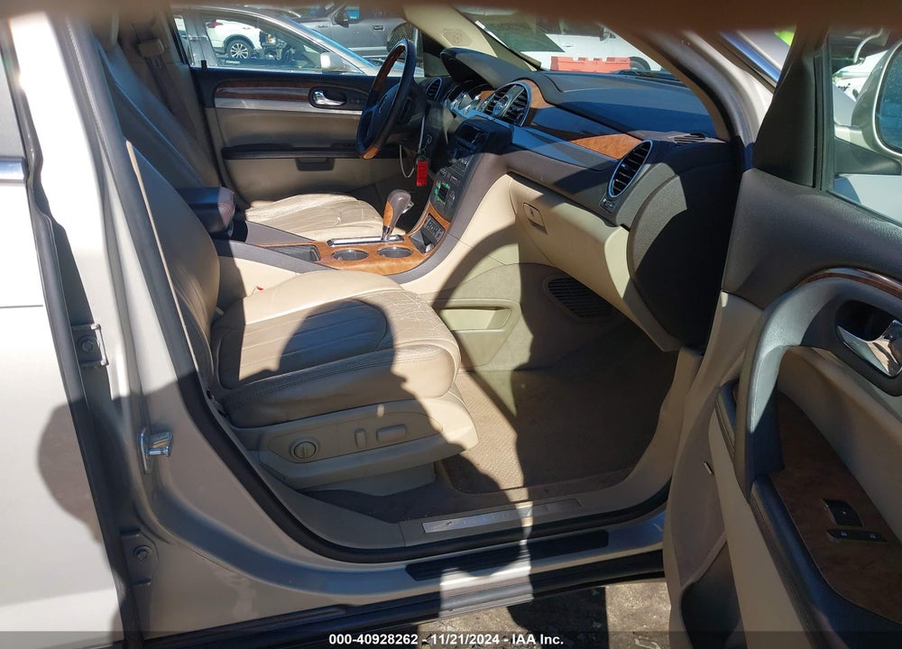 2011 BUICK ENCLAVE VIN: 5GAKRBED5BJ249236
