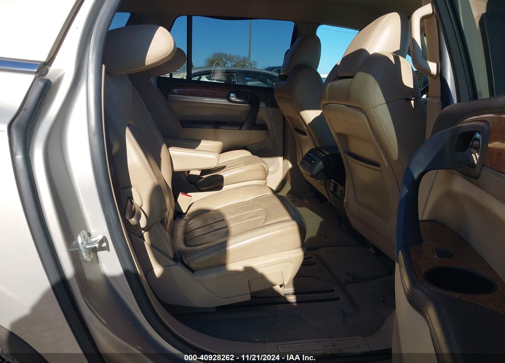2011 BUICK ENCLAVE VIN: 5GAKRBED5BJ249236