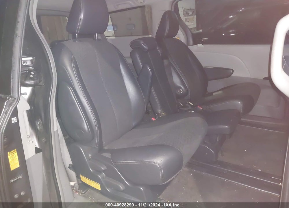 2013 TOYOTA SIENNA SPORT VIN: 5TDXK3DC4DS366111