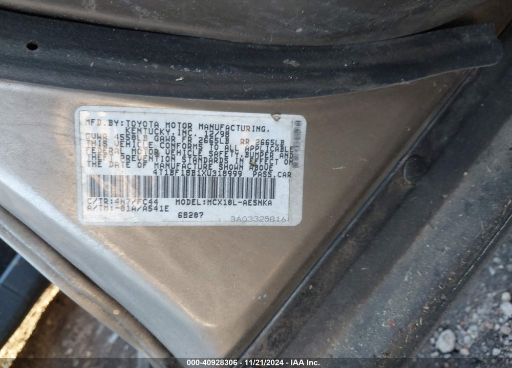 1999 TOYOTA AVALON XL VIN: 4T1BF18B1XU318999