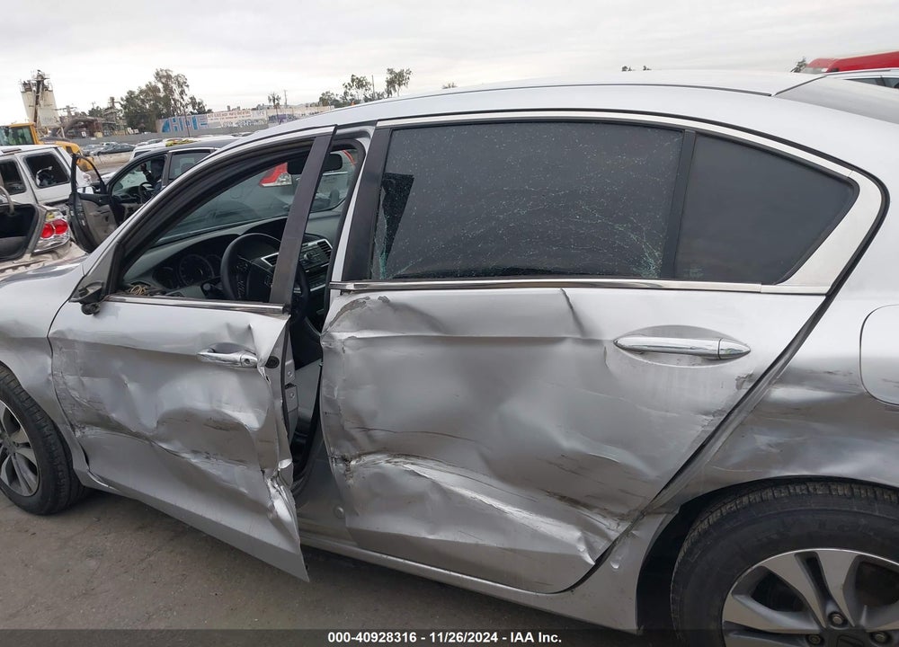 2015 HONDA ACCORD LX VIN: 1HGCR2F30FA075009