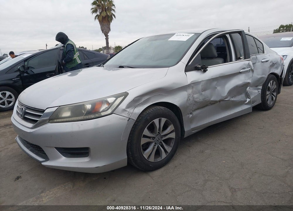 2015 HONDA ACCORD LX VIN: 1HGCR2F30FA075009