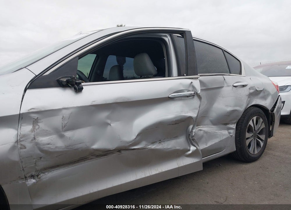 2015 HONDA ACCORD LX VIN: 1HGCR2F30FA075009