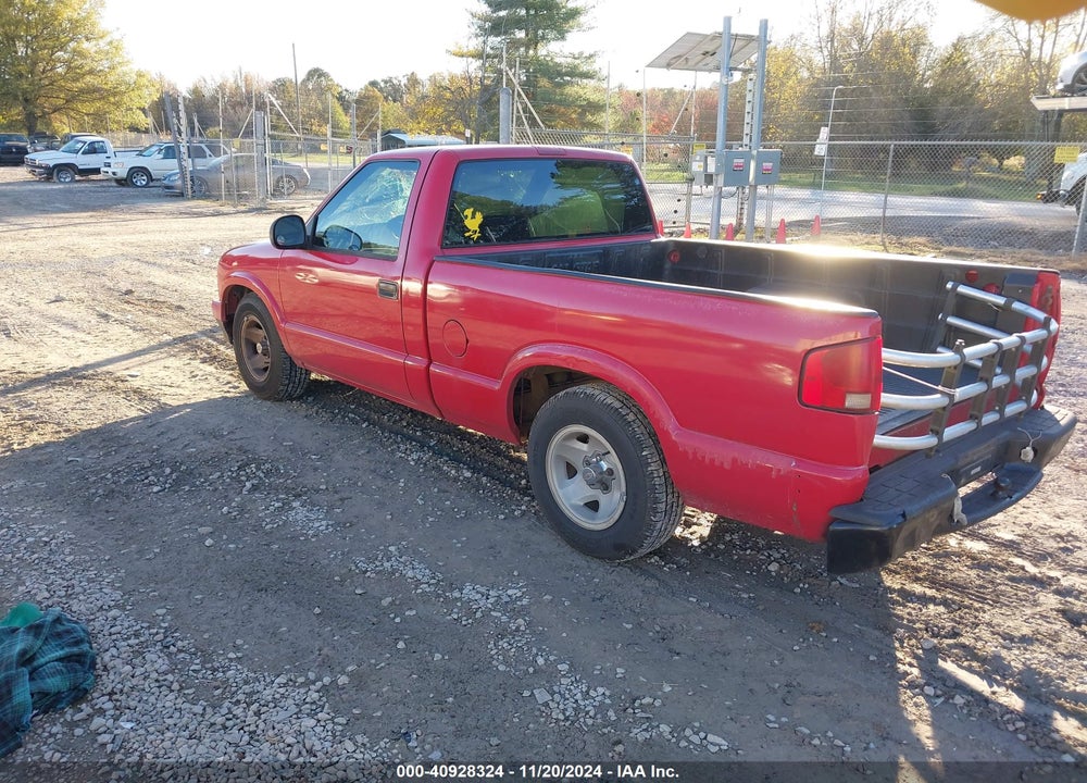 1997 CHEVROLET S-10 LS FLEETSIDE VIN: 1GCCS144XV8208079
