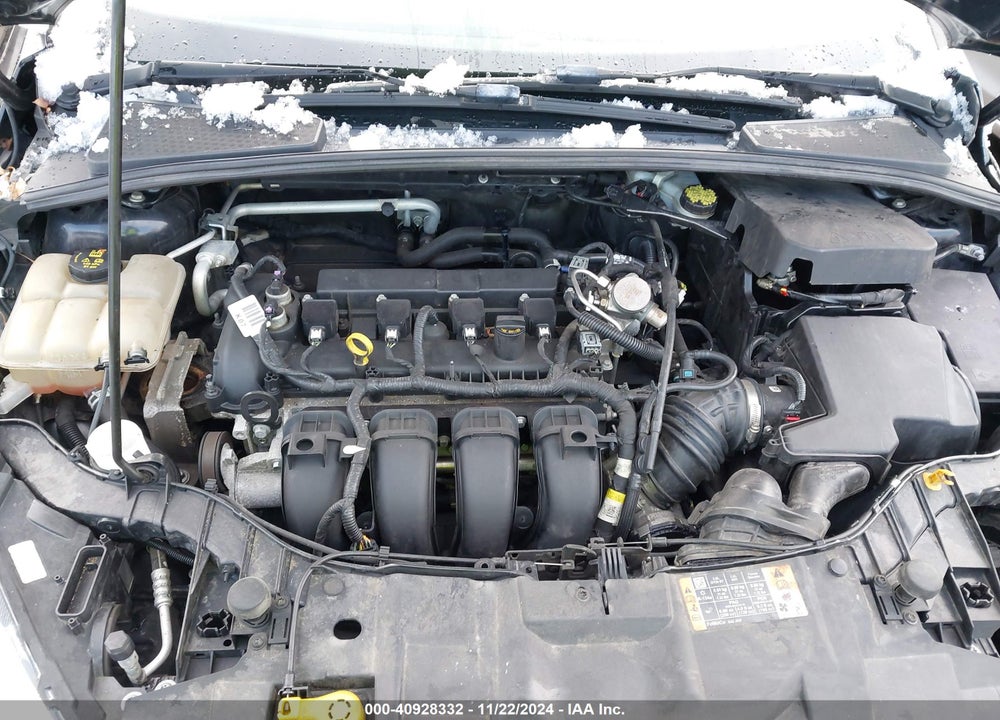 2016 FORD FOCUS S VIN: 1FADP3E24GL378278