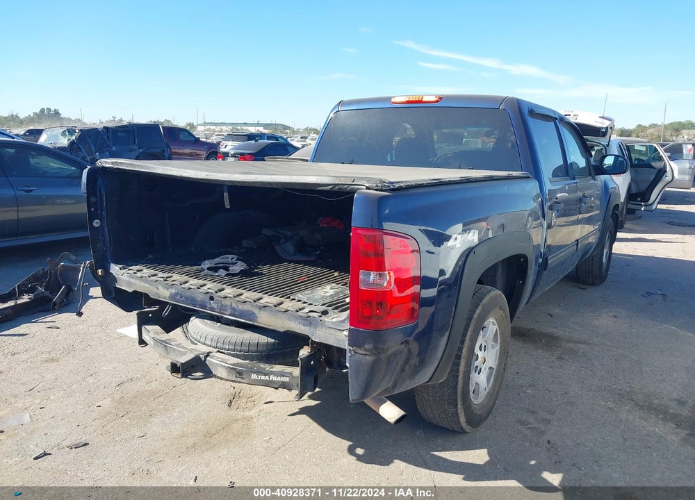 2010 CHEVROLET SILVERADO 1500 LT VIN: 3GCRKSE32AG192907